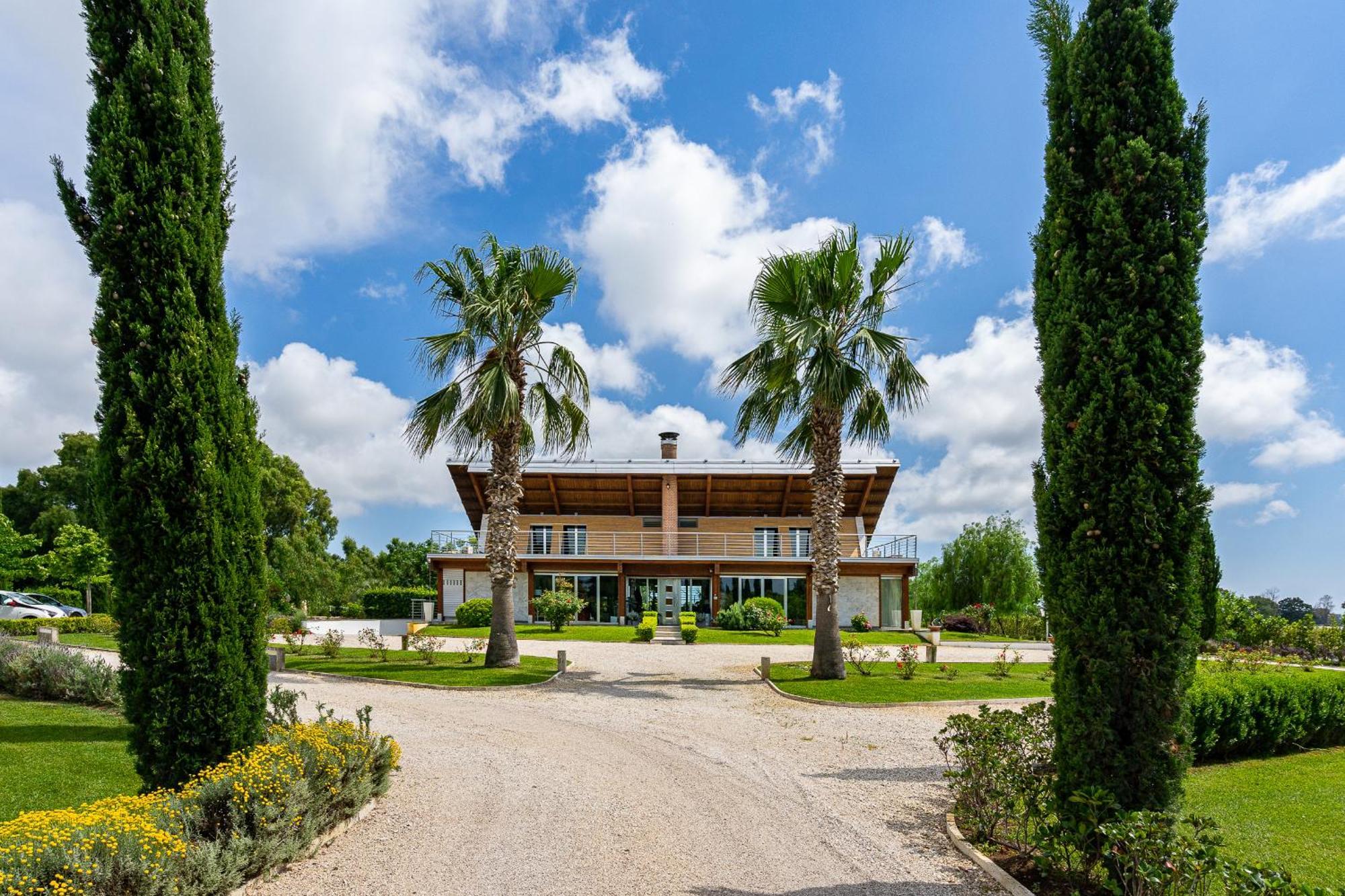 Casale Delle Ronde B&B Латина Екстериор снимка