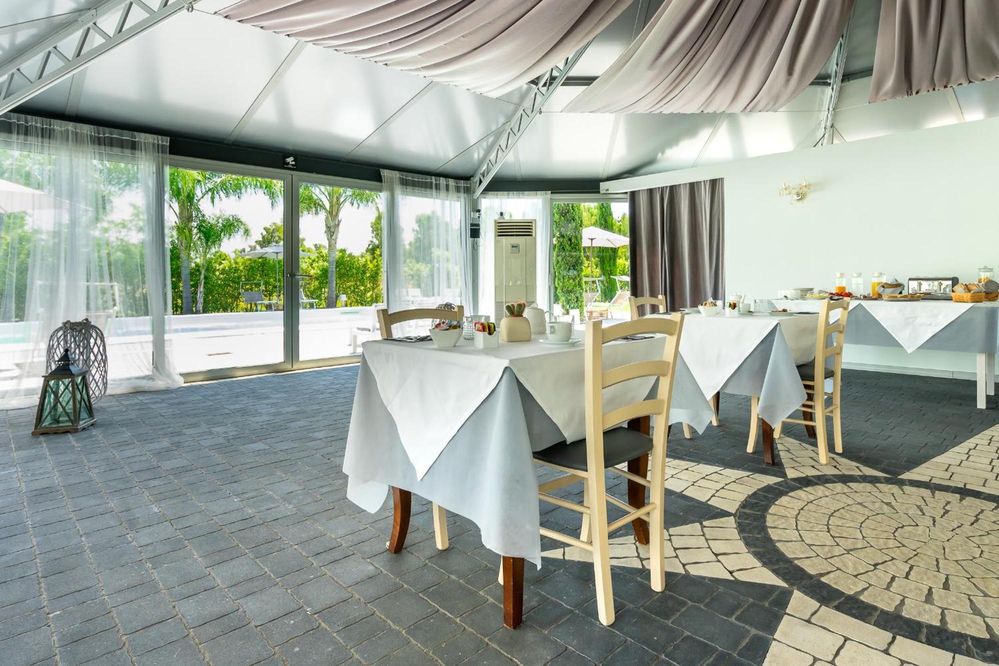 Casale Delle Ronde B&B Латина Екстериор снимка