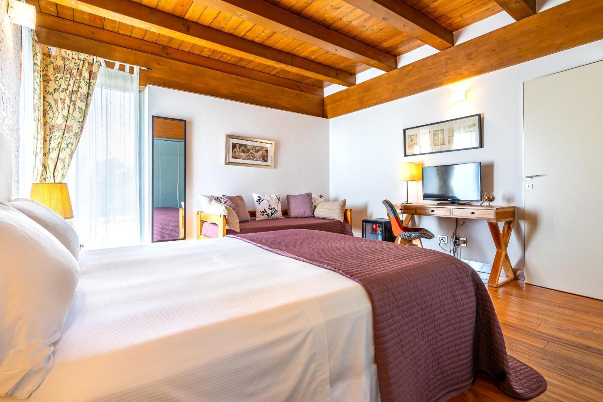 Casale Delle Ronde B&B Латина Екстериор снимка